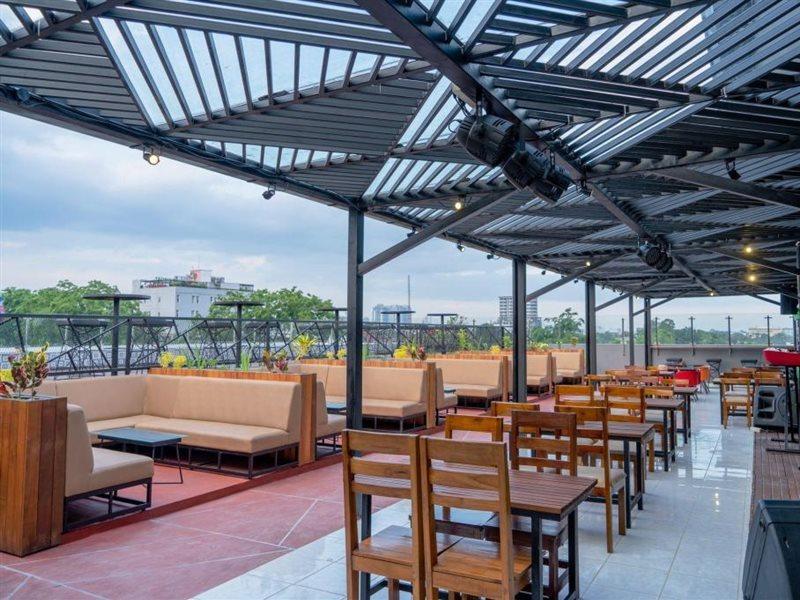 De'Tonga Hotel Medan Esterno foto