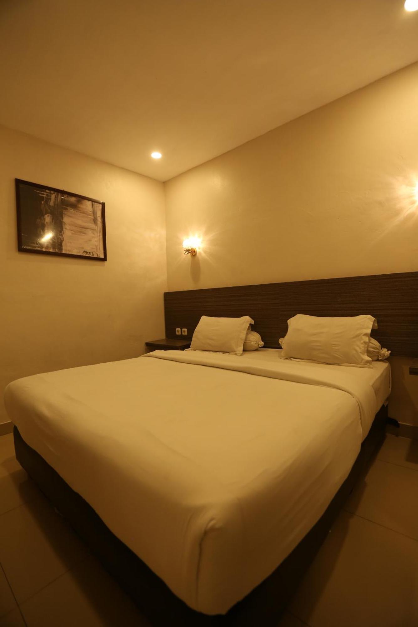 De'Tonga Hotel Medan Esterno foto