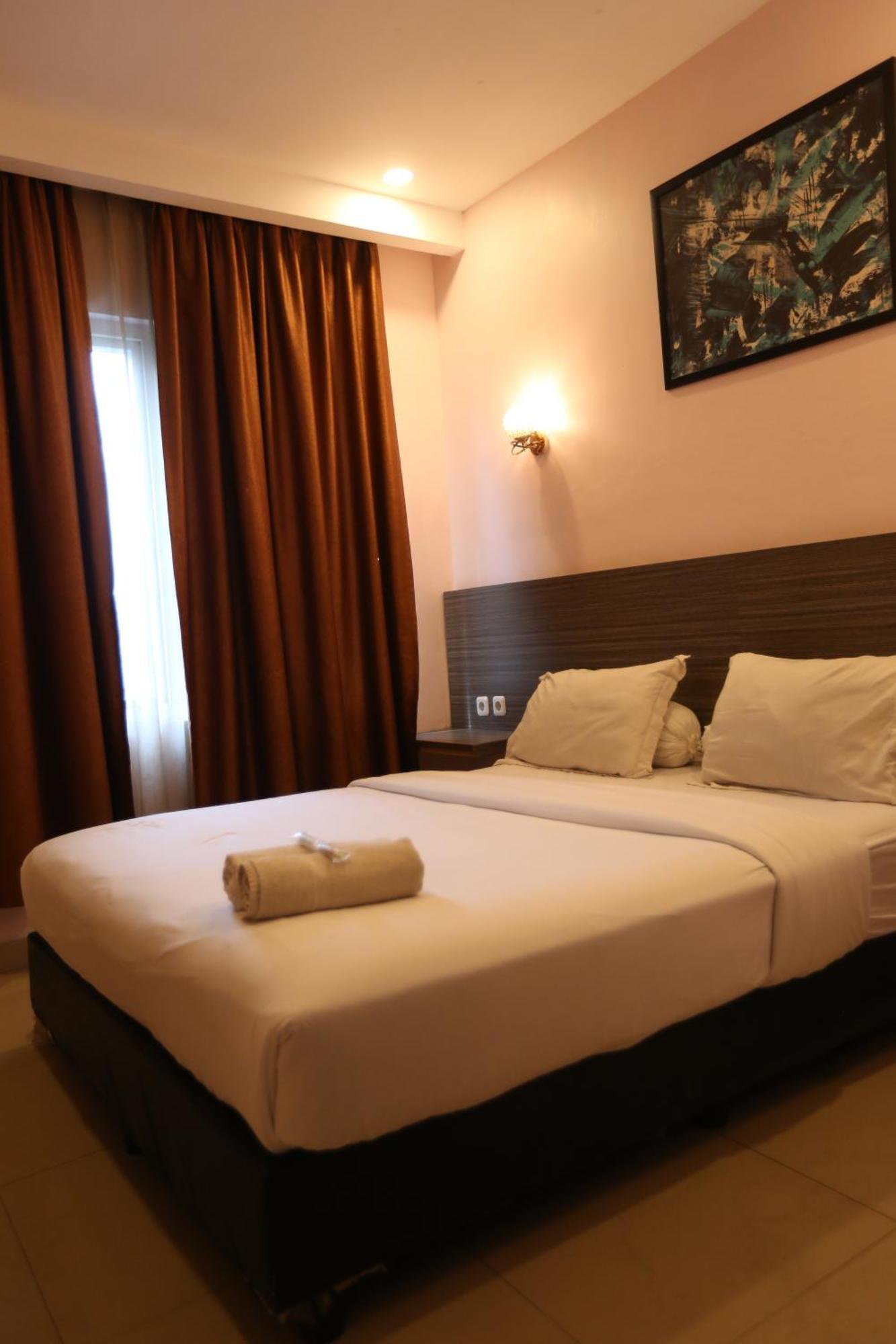 De'Tonga Hotel Medan Esterno foto