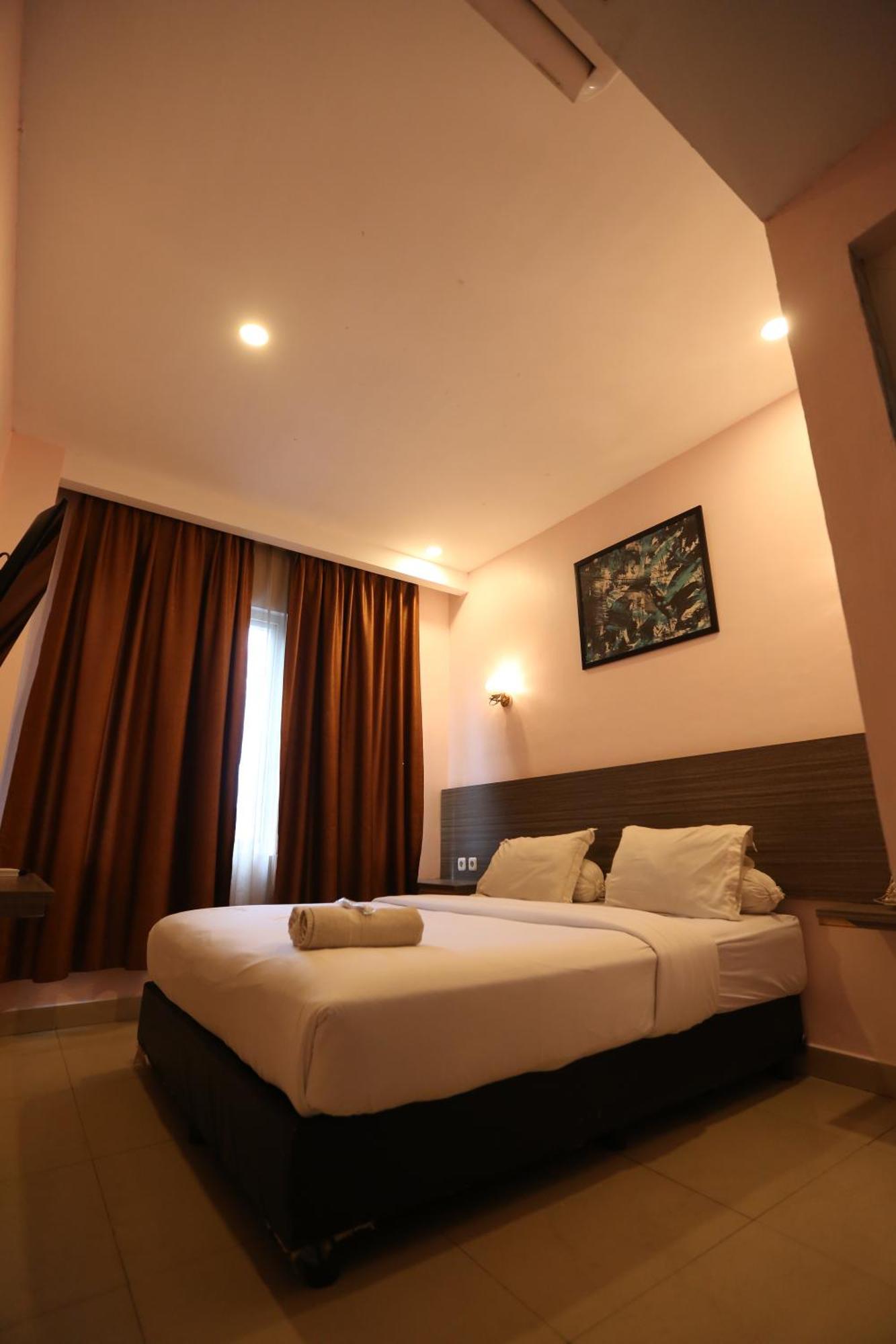 De'Tonga Hotel Medan Esterno foto