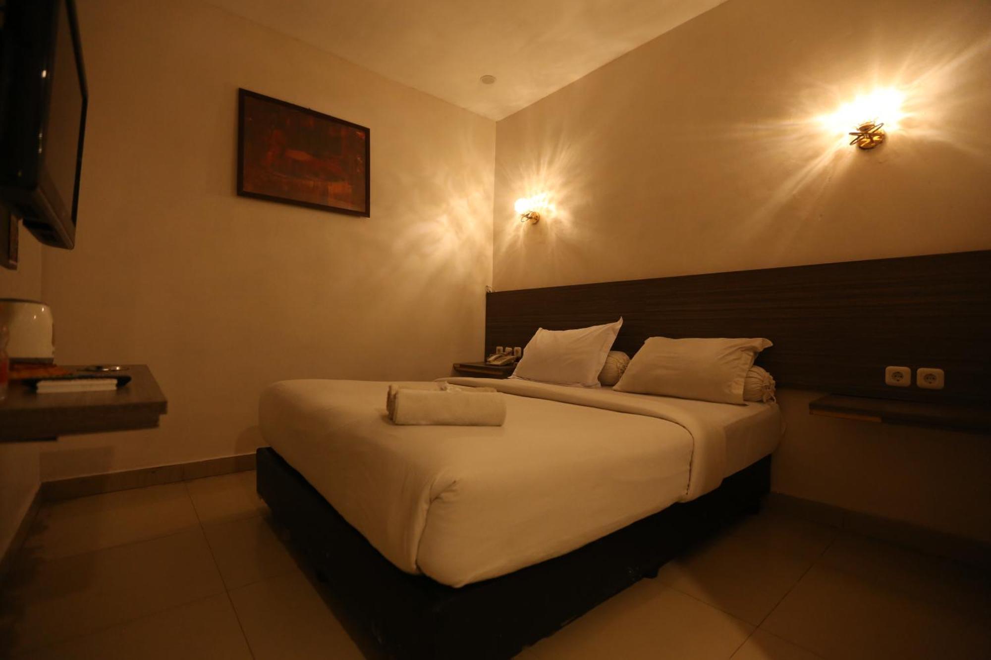 De'Tonga Hotel Medan Esterno foto