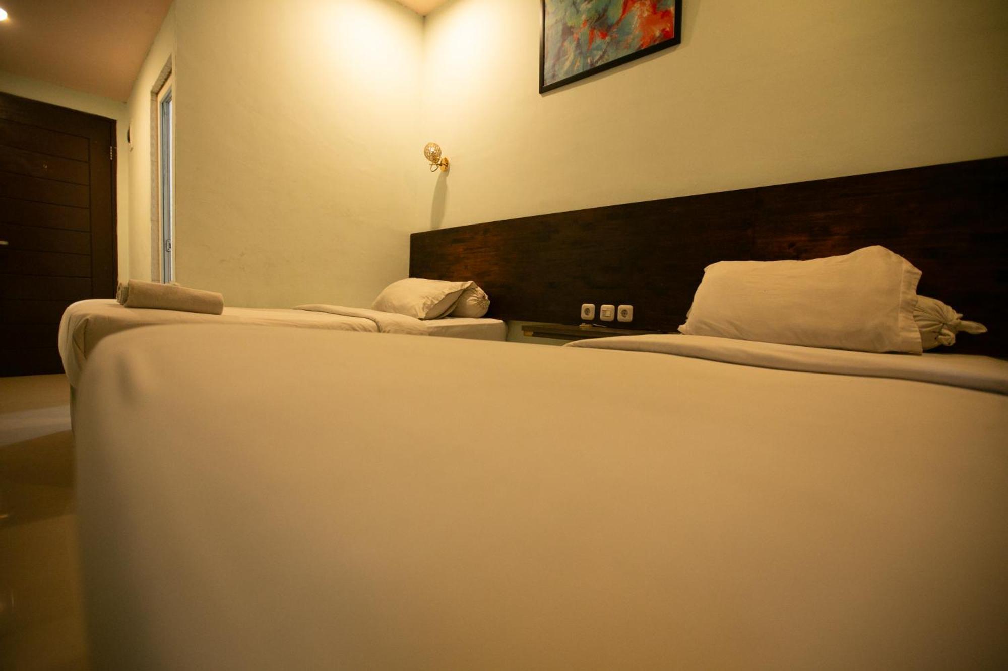 De'Tonga Hotel Medan Esterno foto